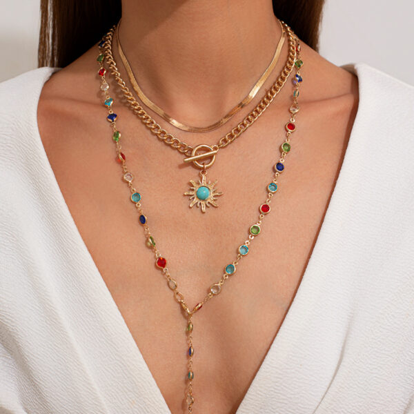 Sunflower colored crystal chain necklace, sweet and flowing Su alloy multi-layer collarbone chain