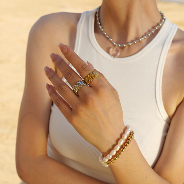 Fashion Trend Love Ring Women's Simple Design Stainless Steel Jewelry - Image 4