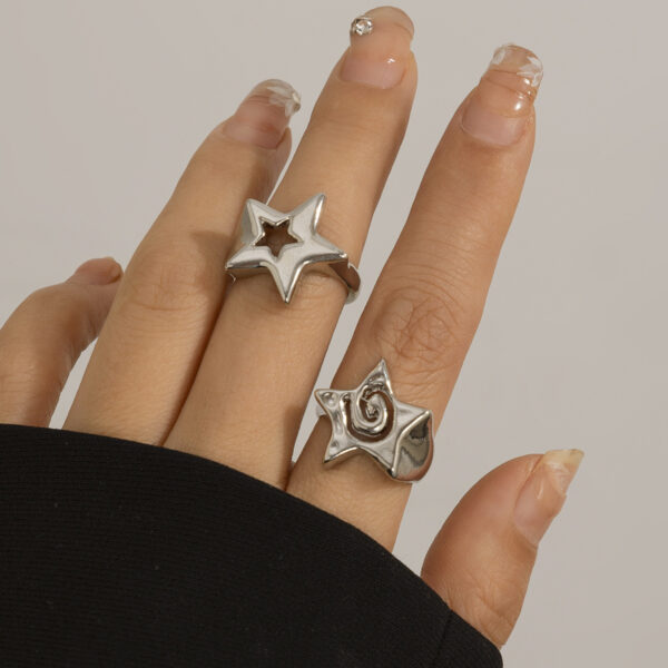 Cold and niche three-dimensional star shaped rings with spicy and beautiful mouth opening English letter bracelets - Image 13
