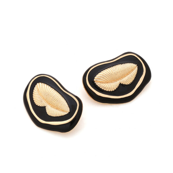 European and American fashionable and sexy oil dripping lips earrings, simple and versatile alloy enamel paint earrings, earrings for women - Image 2
