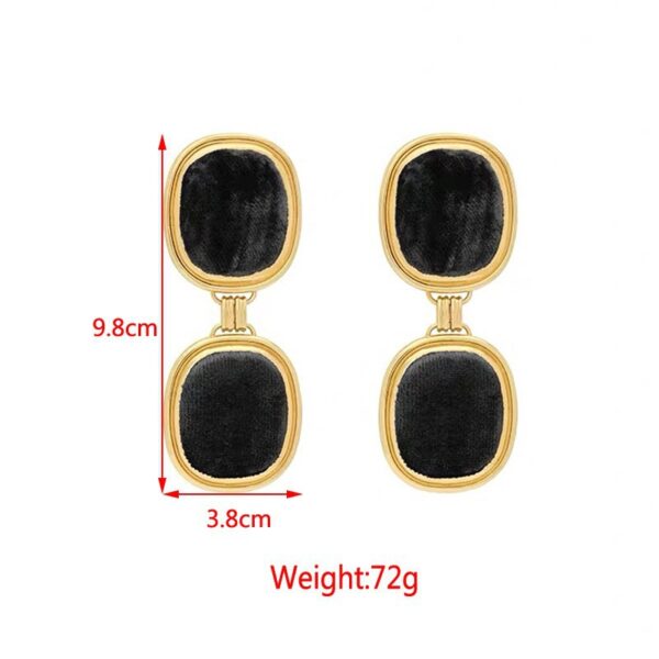 French retro exaggerated poplar forest suede metal double square earrings with ear clips, light luxury, fashionable and high-end earrings - Image 5