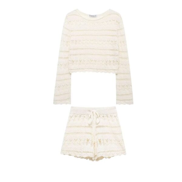 Summer new fashionable crochet top and shorts set - Image 5