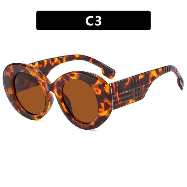 Large frame circular sunglasses for street photography Instagram fashion show, modern retro sunglasses - Image 8